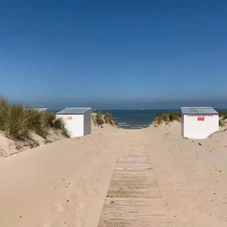 By Belgian Coast With Views Oostduinkerke